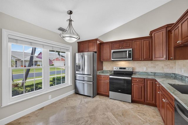 114 Palomino Drive, Jupiter, FL 33458