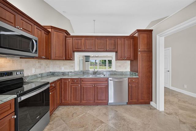 114 Palomino Drive, Jupiter, FL 33458
