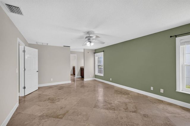 114 Palomino Drive, Jupiter, FL 33458
