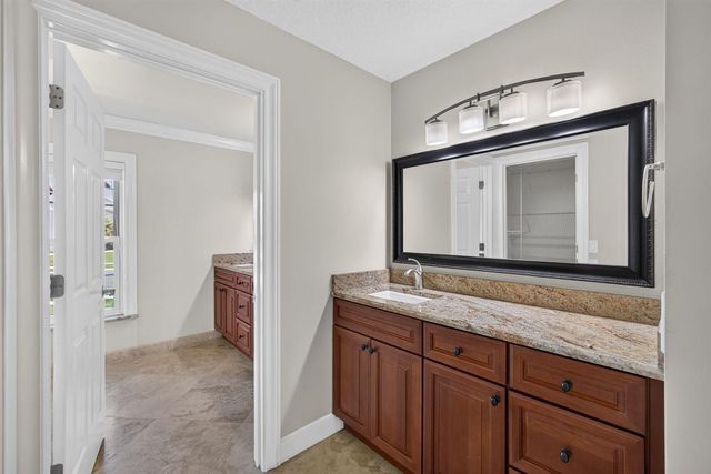 114 Palomino Drive, Jupiter, FL 33458
