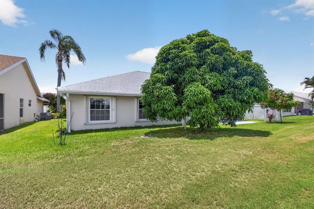 114 Palomino Drive, Jupiter, FL 33458