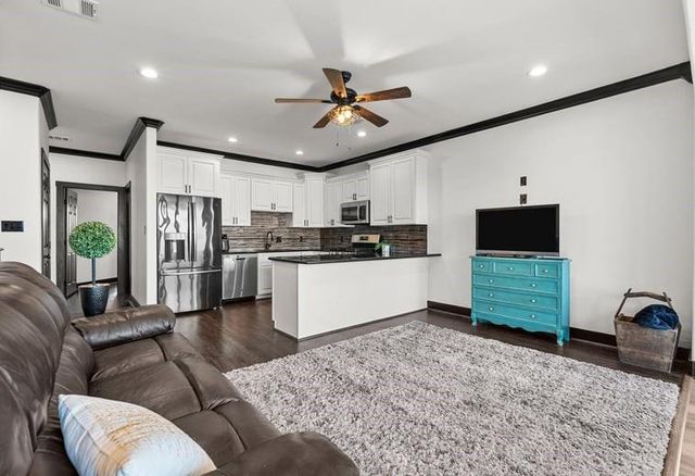 4514 Boulevard Street, Bacliff, TX 77518