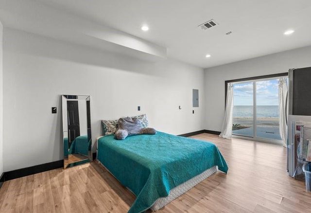 4514 Boulevard Street, Bacliff, TX 77518