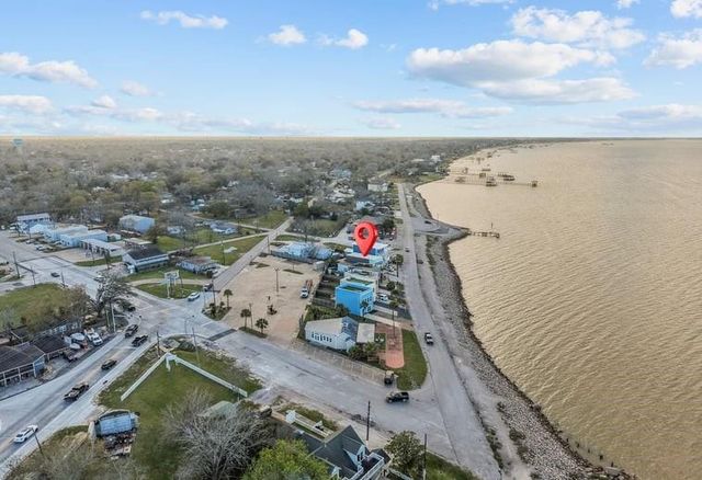 4514 Boulevard Street, Bacliff, TX 77518