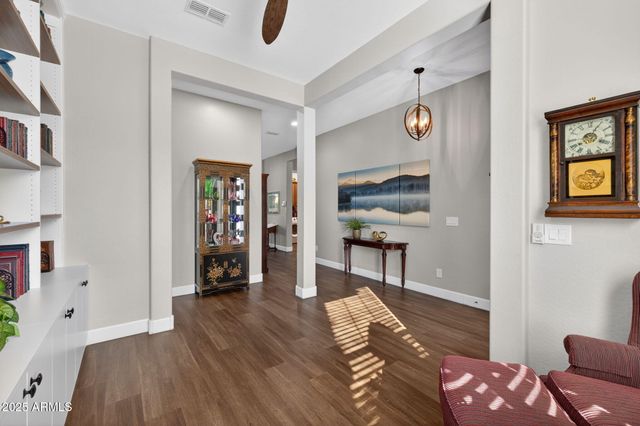 9914 E TORINO Avenue, Mesa, AZ 85212