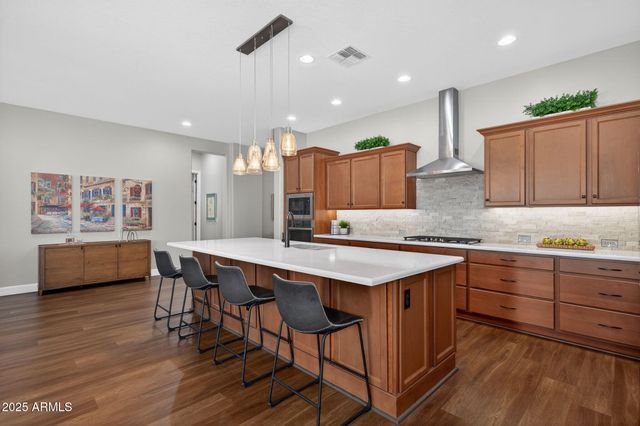 9914 E TORINO Avenue, Mesa, AZ 85212