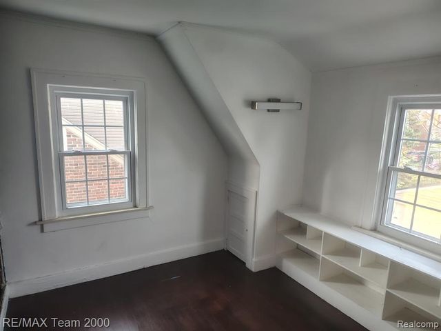 15092 Faust Avenue, Detroit, MI 48223