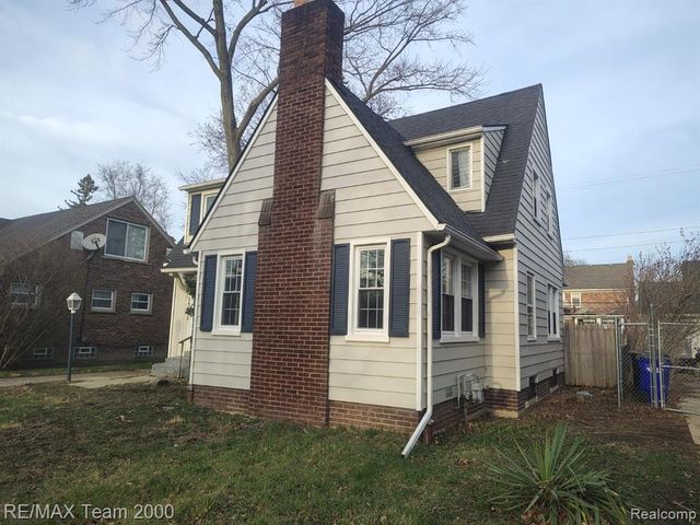 15092 Faust Avenue, Detroit, MI 48223