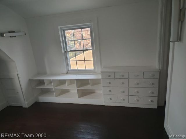 15092 Faust Avenue, Detroit, MI 48223