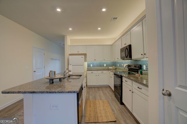 12 Applewood Drive NE, Rome, GA 30165