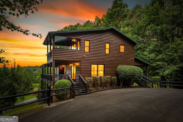 1571 W Campbell Camp Road, Blue Ridge, GA 30513