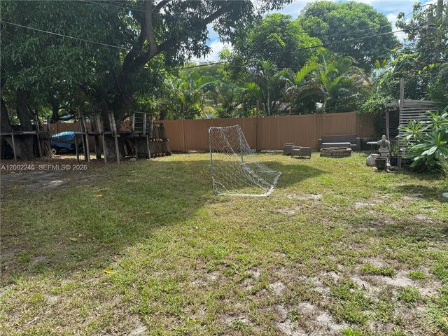 13301 NW Miami Ct, Miami, FL 33168