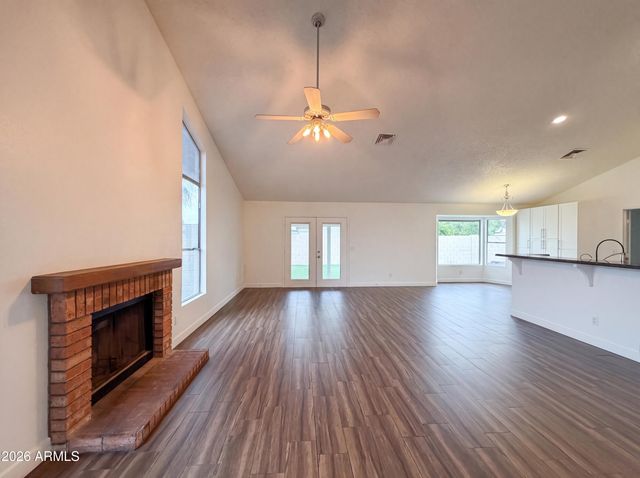 6127 W HARRISON Street, Chandler, AZ 85226