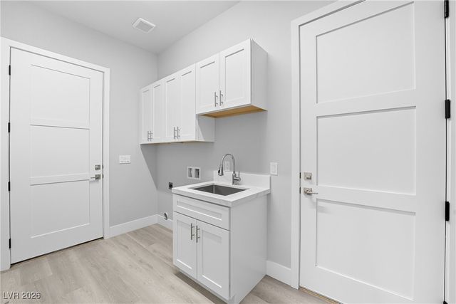 1860 Old West Avenue, Pahrump, NV 89048