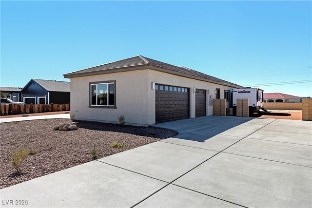 1860 Old West Avenue, Pahrump, NV 89048