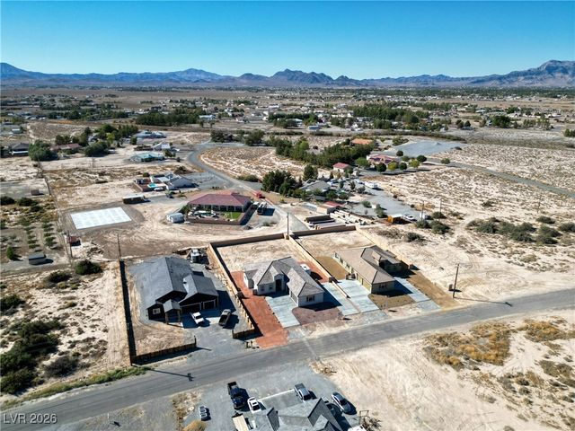 1860 Old West Avenue, Pahrump, NV 89048