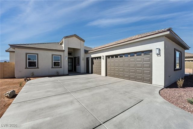 1860 Old West Avenue, Pahrump, NV 89048