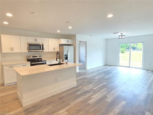2106 BASIN ST, Port Charlotte, FL 33952