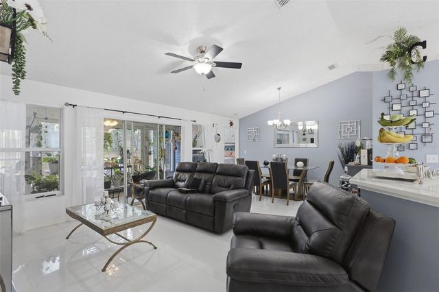 2122 KING RICHARDS COURT, Orange City, FL 32763