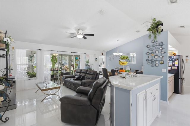 2122 KING RICHARDS COURT, Orange City, FL 32763