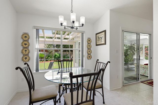 4375 Canton Ct, Gulf Breeze, FL 32563