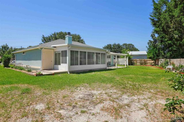 4375 Canton Ct, Gulf Breeze, FL 32563