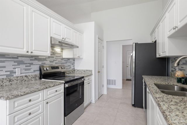 4375 Canton Ct, Gulf Breeze, FL 32563