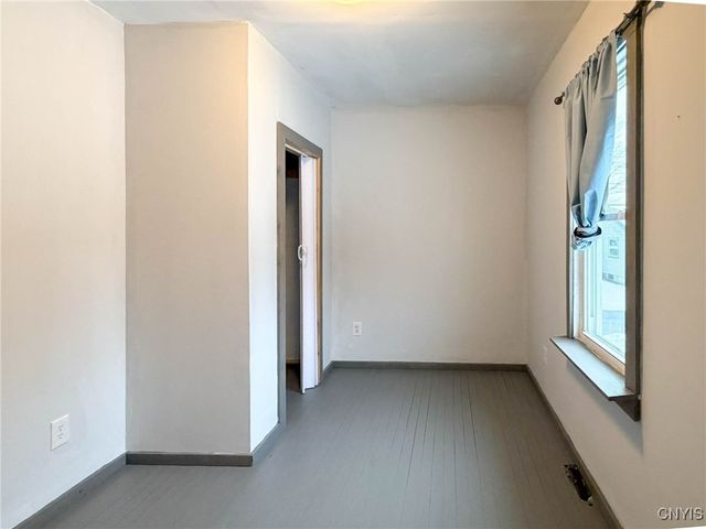 16 1st Street, Whitestown, NY 13495