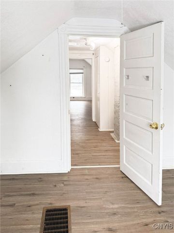 16 1st Street, Whitestown, NY 13495