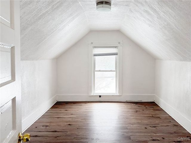 16 1st Street, Whitestown, NY 13495