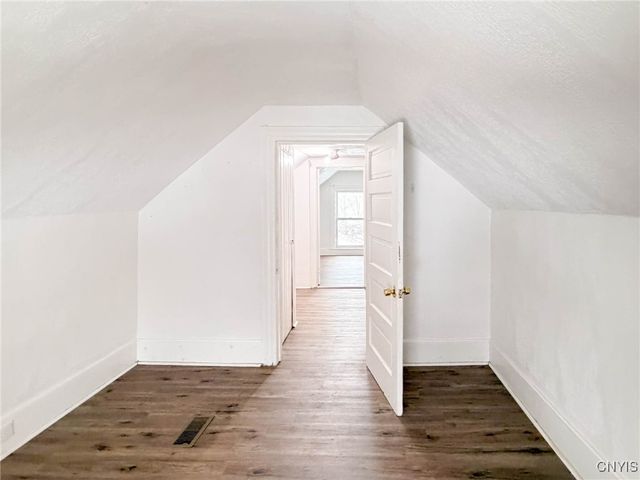 16 1st Street, Whitestown, NY 13495