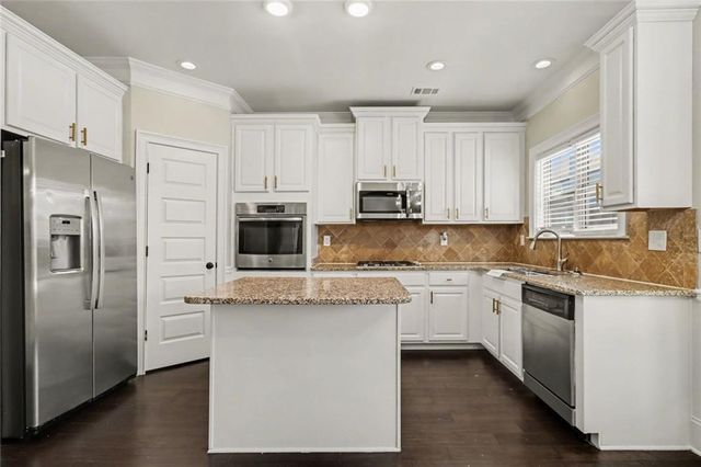 221 Traditions Drive, Loganville, GA 30052