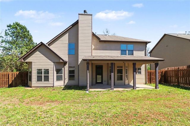 221 Traditions Drive, Loganville, GA 30052