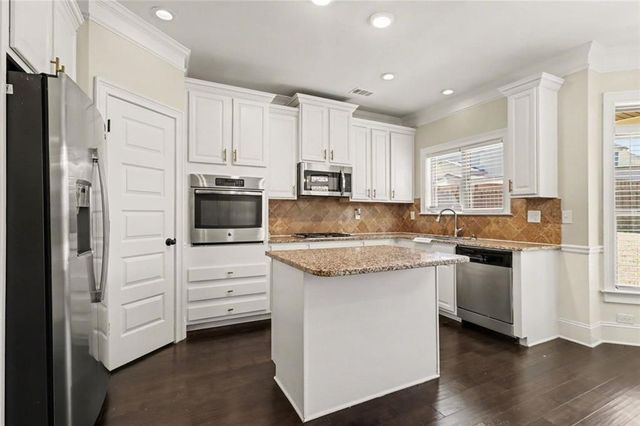 221 Traditions Drive, Loganville, GA 30052