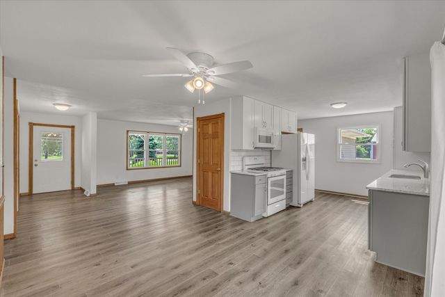 12720 13th Street, Milan, IL 61264