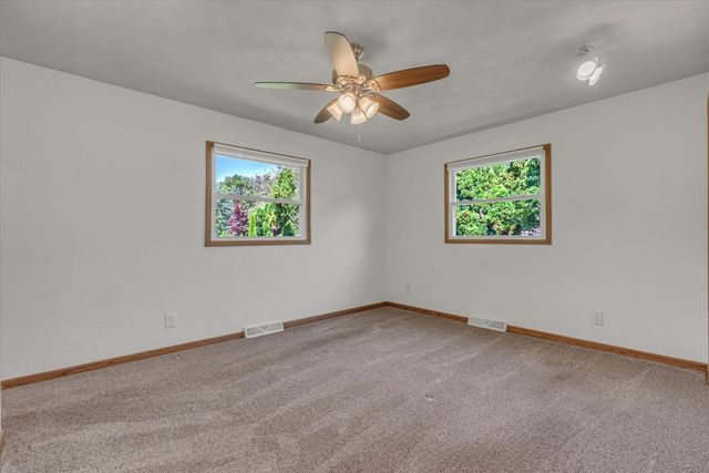 12720 13th Street, Milan, IL 61264