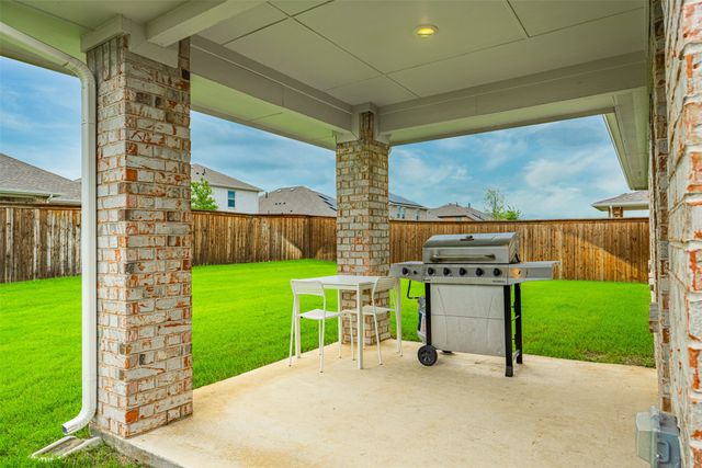 731 Lauren Grove Lane, Forney, TX 75126