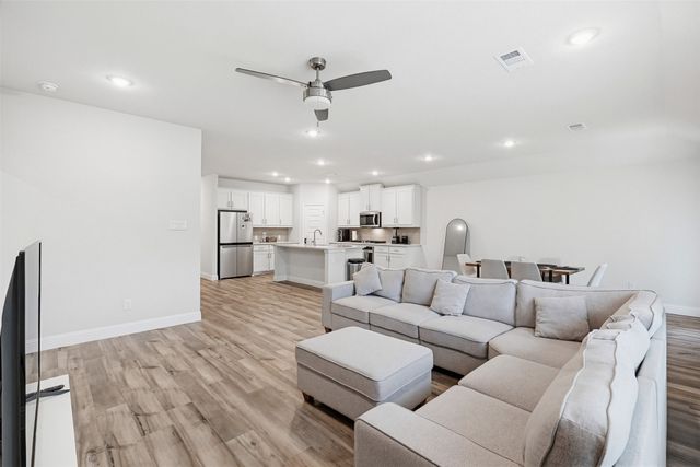 731 Lauren Grove Lane, Forney, TX 75126