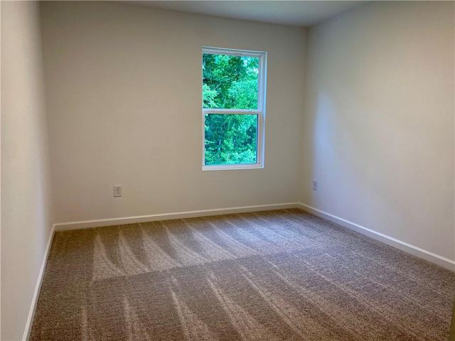 5515 Allegro Lane, Flowery Branch, GA 30542