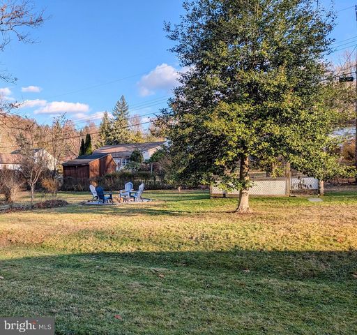 255 KIMBEL DR, Phoenixville, PA 19460