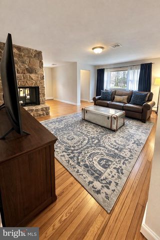 255 KIMBEL DR, Phoenixville, PA 19460