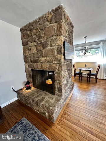 255 KIMBEL DR, Phoenixville, PA 19460