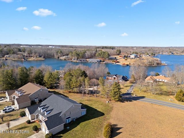 53 Broadleaf Place, Crossville, TN 38555