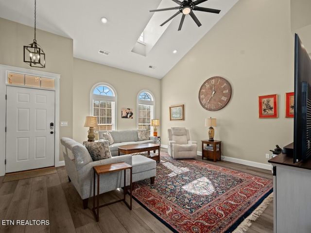 53 Broadleaf Place, Crossville, TN 38555