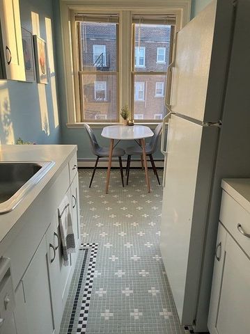 1625 Commonwealth Ave 20, Boston, MA 02135