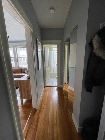 1625 Commonwealth Ave 20, Boston, MA 02135