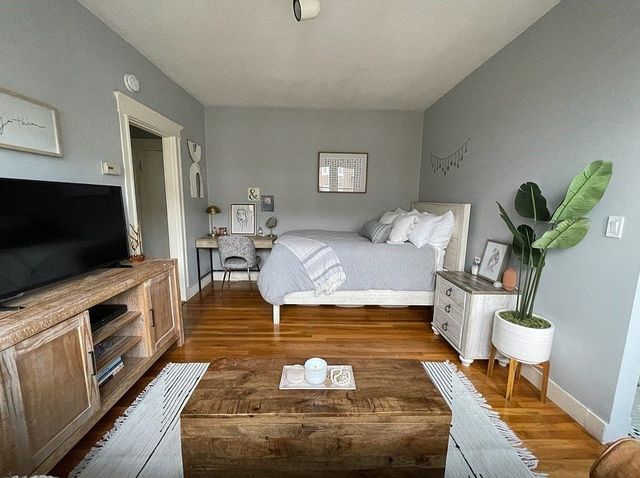 1625 Commonwealth Ave 20, Boston, MA 02135