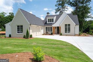 1822 Maple Street, Carrollton, GA 30117