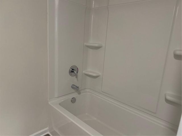 645 Rodeo Drive, Auburn, GA 30011