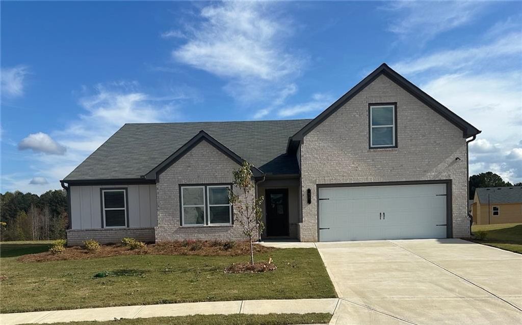 645 Rodeo Drive, Auburn, GA 30011